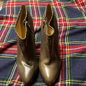 ENZO ANGIOLINI WOMENS SHOES SIZE 10 BROWN BOOTIES.